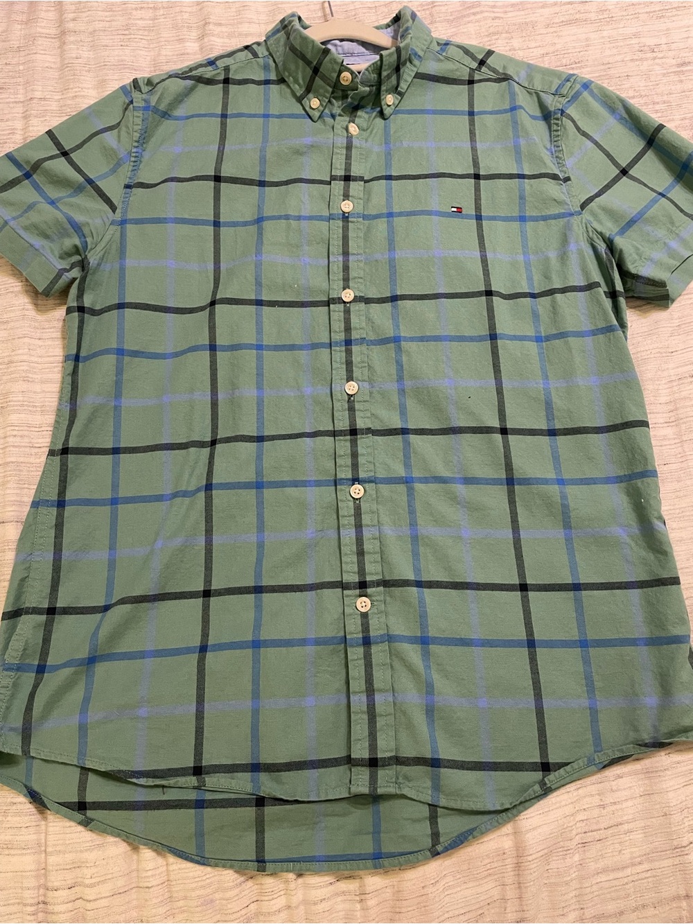 Tommy Hilfiger Green Plaid Short-Sleeve Button-Down Shirt Size L
